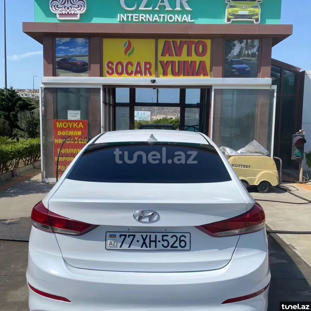 Hyundai Elantra 2016