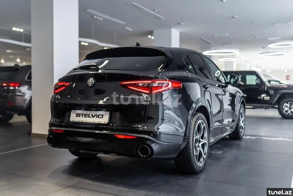 Alfa Romeo Stelvio 2022