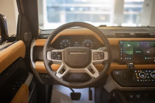 Land Rover Defender, 3.0 L, 2023 year, 0 km, Baku - Price: 123 400 $ - Tunel.az