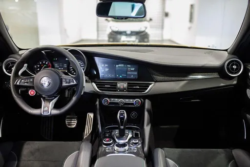 Alfa Romeo Giulia, 2.9 L, 2023 year, 0 km, Baku - Price: 104 200 $ - Tunel.az