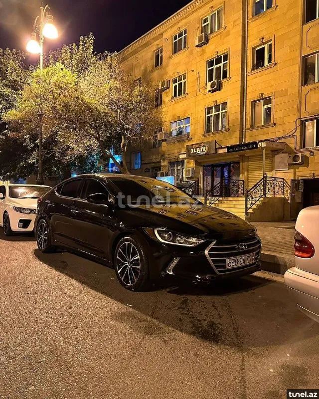 Hyundai Elantra 2018