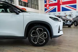 MG One, 1.5 L, 2023 год, 0 km, Баку - Цена: 26 176 $ - Tunel.az