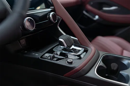 Jaguar F-Pace, 2.0 L, 2023 i̇l, 0 km, Bakı - Qiymət: 96 400 $ - Tunel.az
