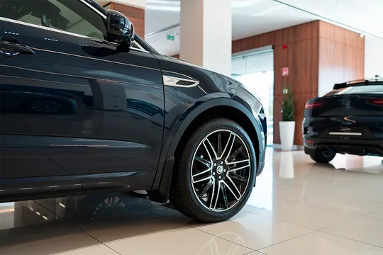 Jaguar F-Pace, 2.0 L, 2023 i̇l, 0 km, Bakı - Qiymət: 96 400 $ - Tunel.az