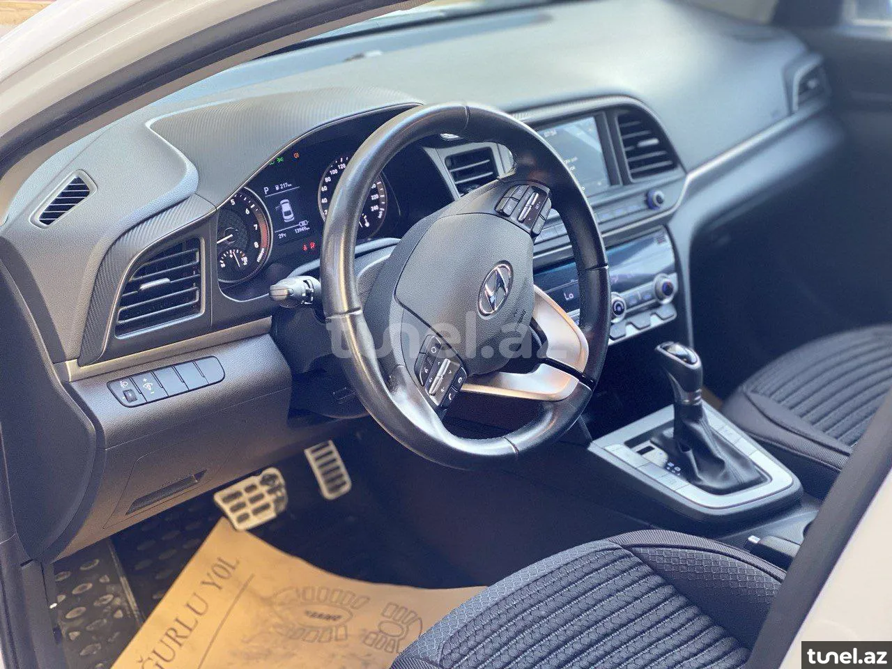 Hyundai Elantra 2020