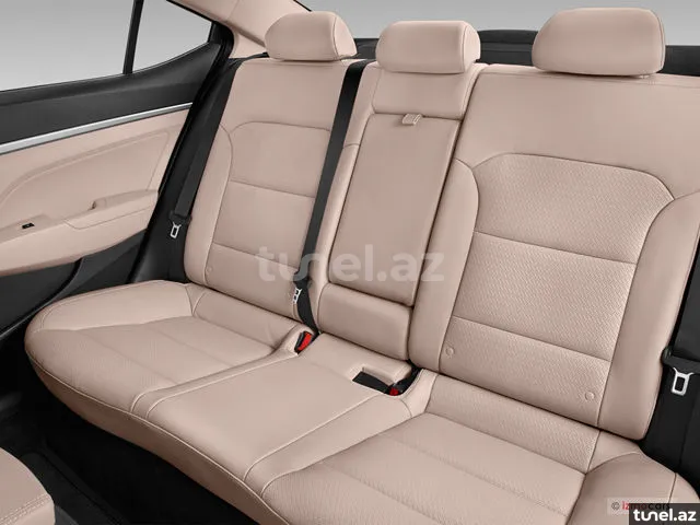 Hyundai Elantra 2020