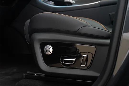 Forthing U-Tour, 1.5 L, 2024 год, 0 km, Баку - Цена: 51 000 ₼ - Tunel.az