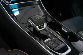 Forthing U-Tour, 1.5 L, 2024 год, 0 km, Баку - Цена: 51 000 ₼ - Tunel.az