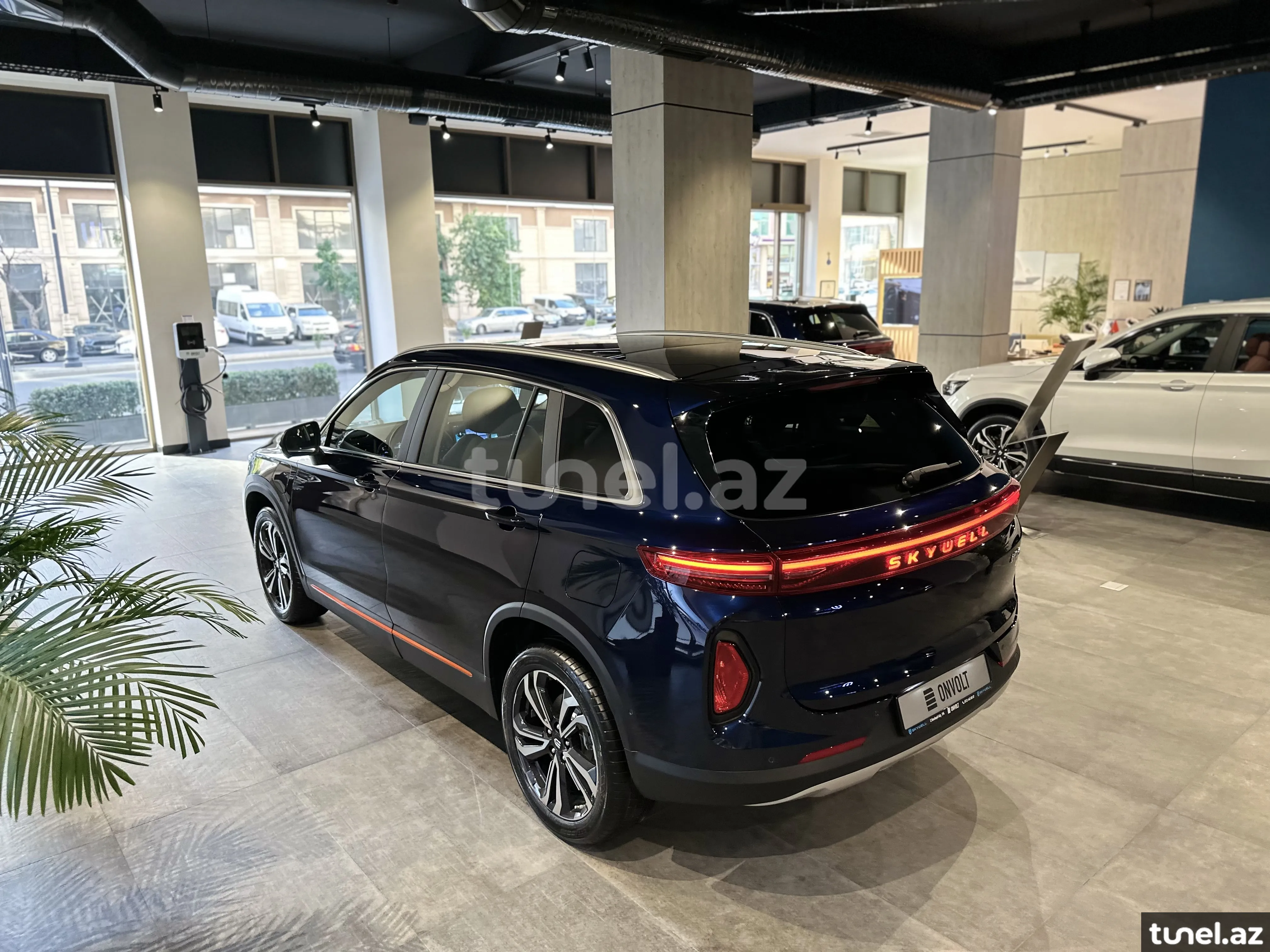 Skywell HT-i 2023