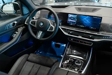 BMW X7, 3.0 L, 2023 year, 0 km, Baku - Price: 138 000 € - Tunel.az