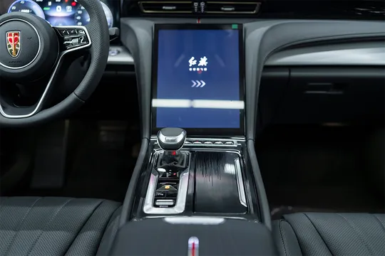 Hongqi H5, 1.5 L, 2023 год, 0 km, Баку - Цена: 32 300 $ - Tunel.az