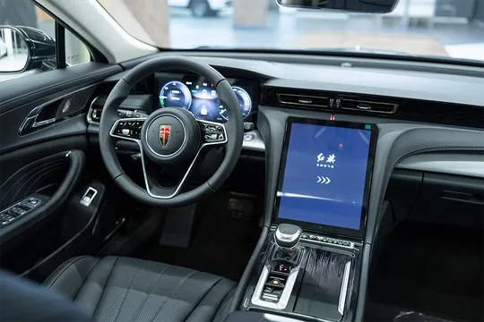 Hongqi H5, 1.5 L, 2023 год, 0 km, Баку - Цена: 32 300 $ - Tunel.az