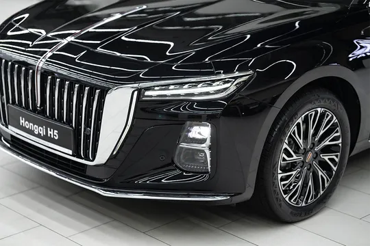Hongqi H5, 1.5 L, 2023 год, 0 km, Баку - Цена: 32 300 $ - Tunel.az