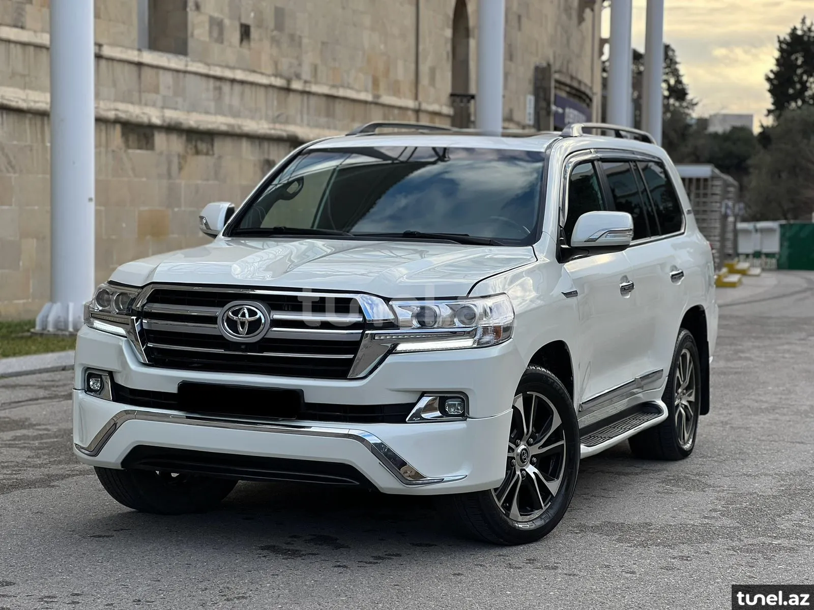 Toyota Land Cruiser 2013