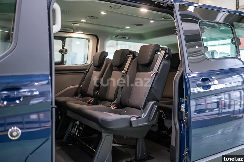 Ford Tourneo Custom 2023