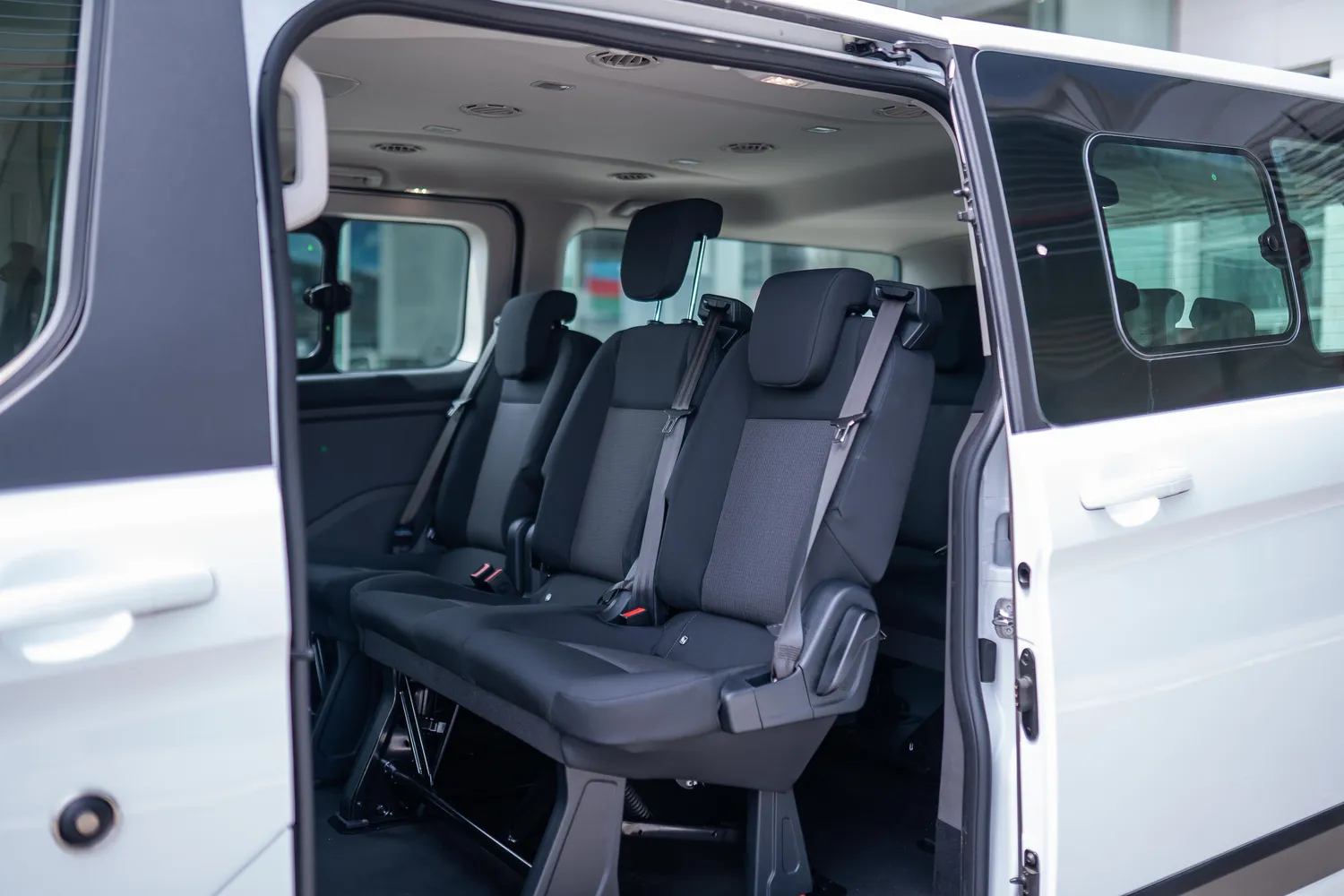 Ford Tourneo Custom, 2.2 L, 2023 жыл, 0 km, Baku - Баасы: 72 800 ₼ - Tunel.az