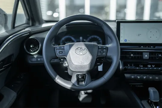 Toyota C-HR, 1.8 L, 2023 год, 0 km, Баку - Цена: 54 600 ₼ - Tunel.az