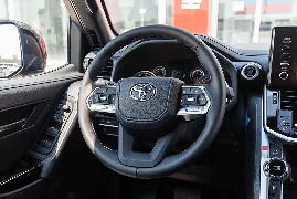 Toyota Land Cruiser, 3.3 L, 2023 год, 0 km, Баку - Цена: 120 000 $ - Tunel.az