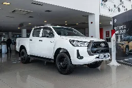 Toyota Hilux, 2.4 L, 2023 год, 0 km, Баку - Цена: 66 100 ₼ - Tunel.az