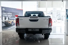 Toyota Hilux, 2.4 L, 2023 год, 0 km, Баку - Цена: 66 100 ₼ - Tunel.az