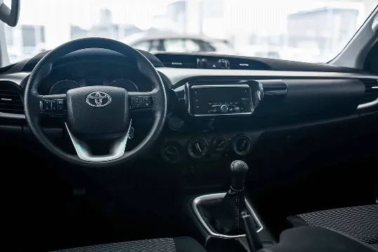 Toyota Hilux, 2.4 L, 2023 год, 0 km, Баку - Цена: 66 100 ₼ - Tunel.az