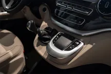 Mercedes V 220, 2.0 L, 2023 year, 0 km, Baku - Price: 75 290 € - Tunel.az
