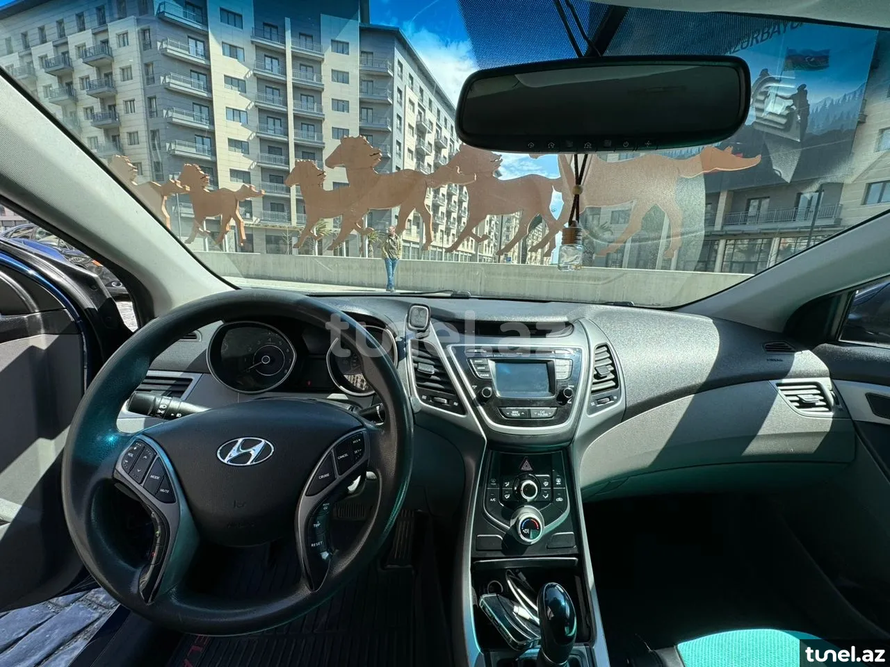 Hyundai Elantra 2015