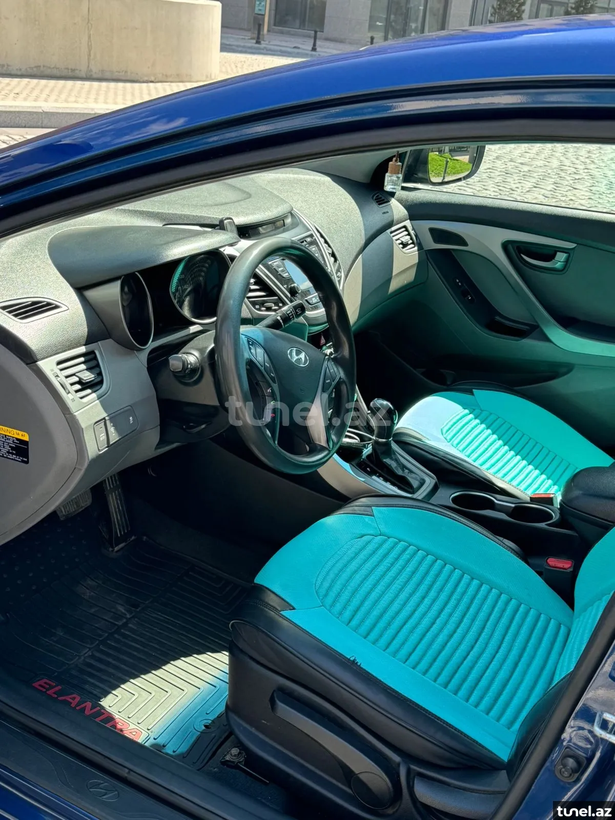 Hyundai Elantra 2015