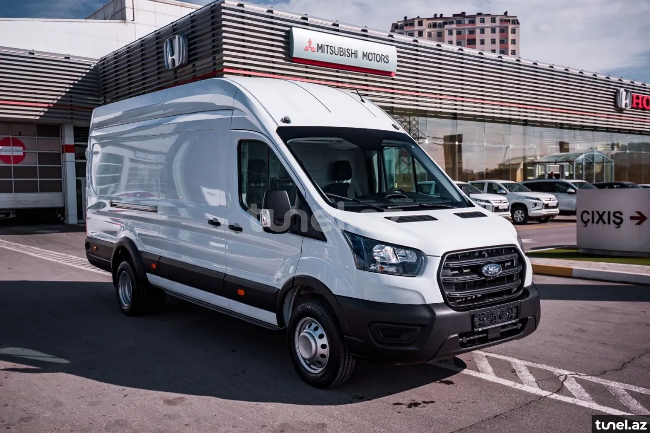 Ford Transit 2023