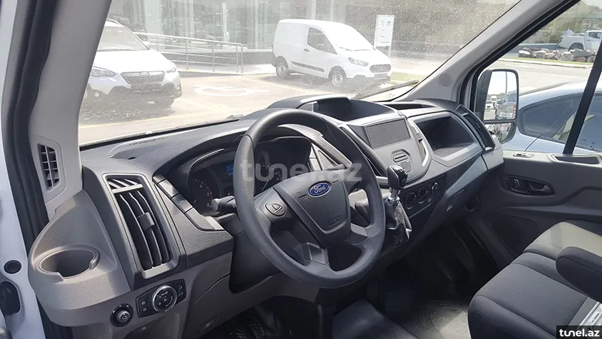 Ford Transit 2023