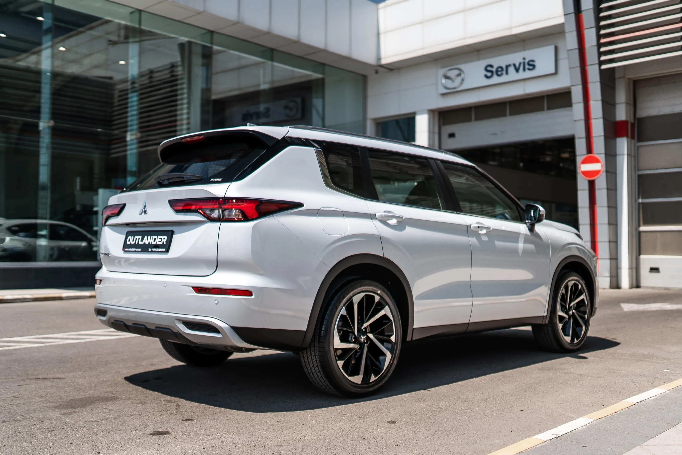 Mitsubishi Outlander, 2.5 L, 2023 год, 0 km, Баку - Цена: 65 500 ₼ - Tunel.az