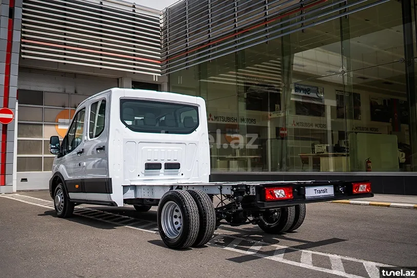 Ford Transit 2023
