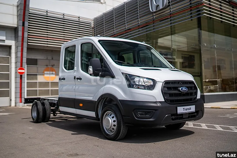 Ford Transit 2023