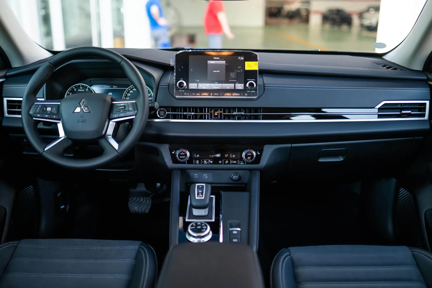 Mitsubishi Outlander, 2.5 L, 2023 год, 0 km, Баку - Цена: 65 500 ₼ - Tunel.az