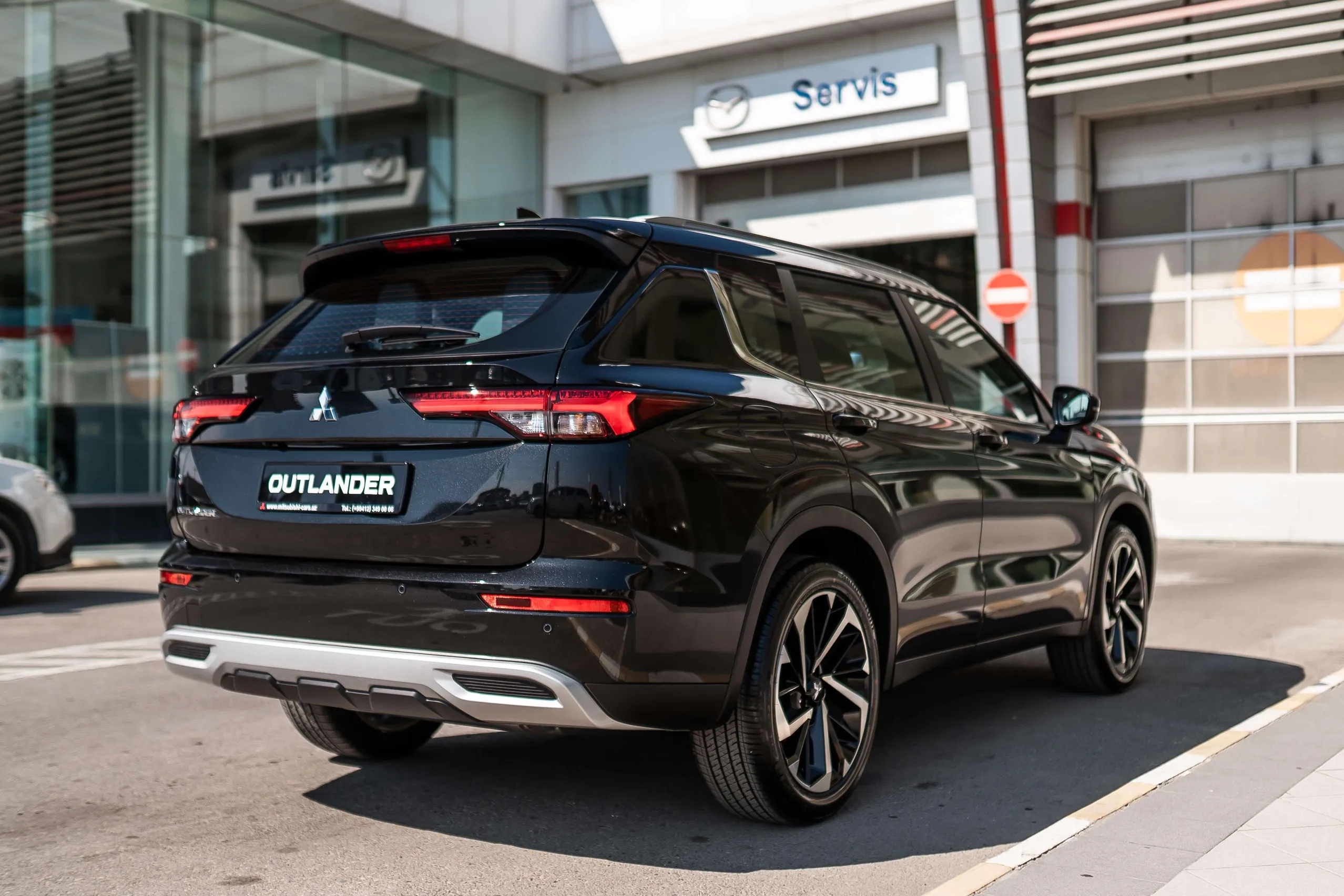 Mitsubishi Outlander, 2.5 L, 2023 год, 0 km, Баку - Цена: 65 500 ₼ - Tunel.az