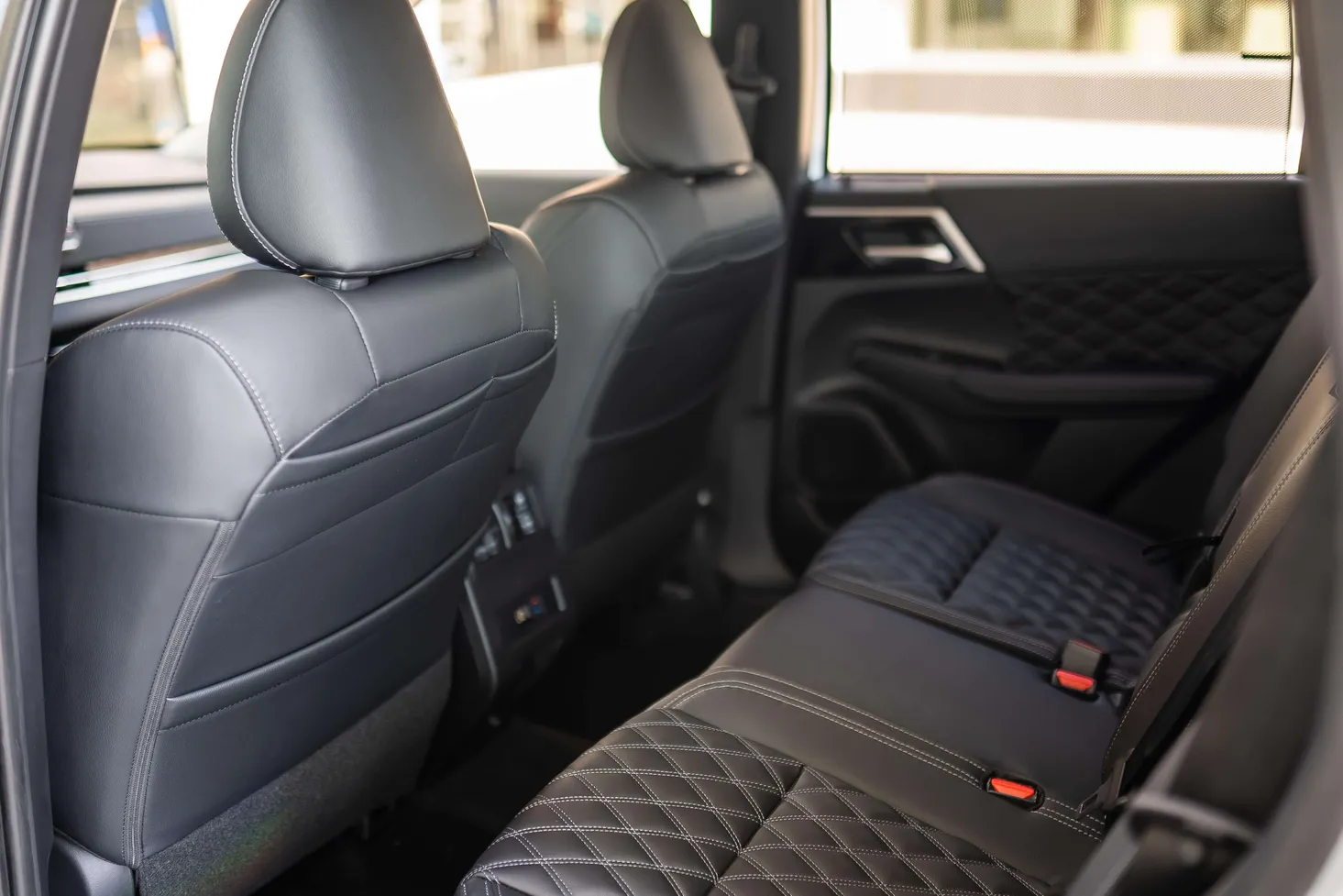 Mitsubishi Outlander, 2.5 L, 2023 i̇l, 0 km, Bakı - Qiymət: 65 500 ₼ - Tunel.az