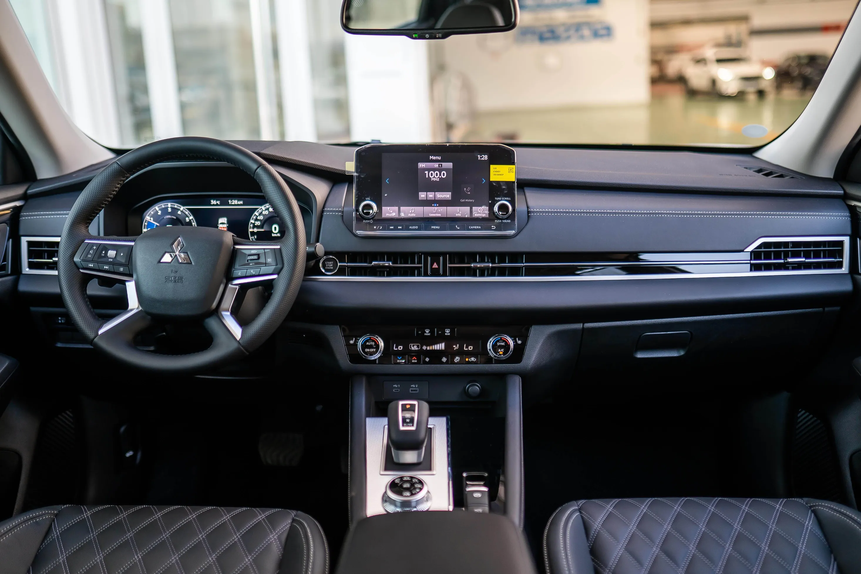 Mitsubishi Outlander, 2.5 L, 2023 i̇l, 0 km, Bakı - Qiymət: 65 500 ₼ - Tunel.az