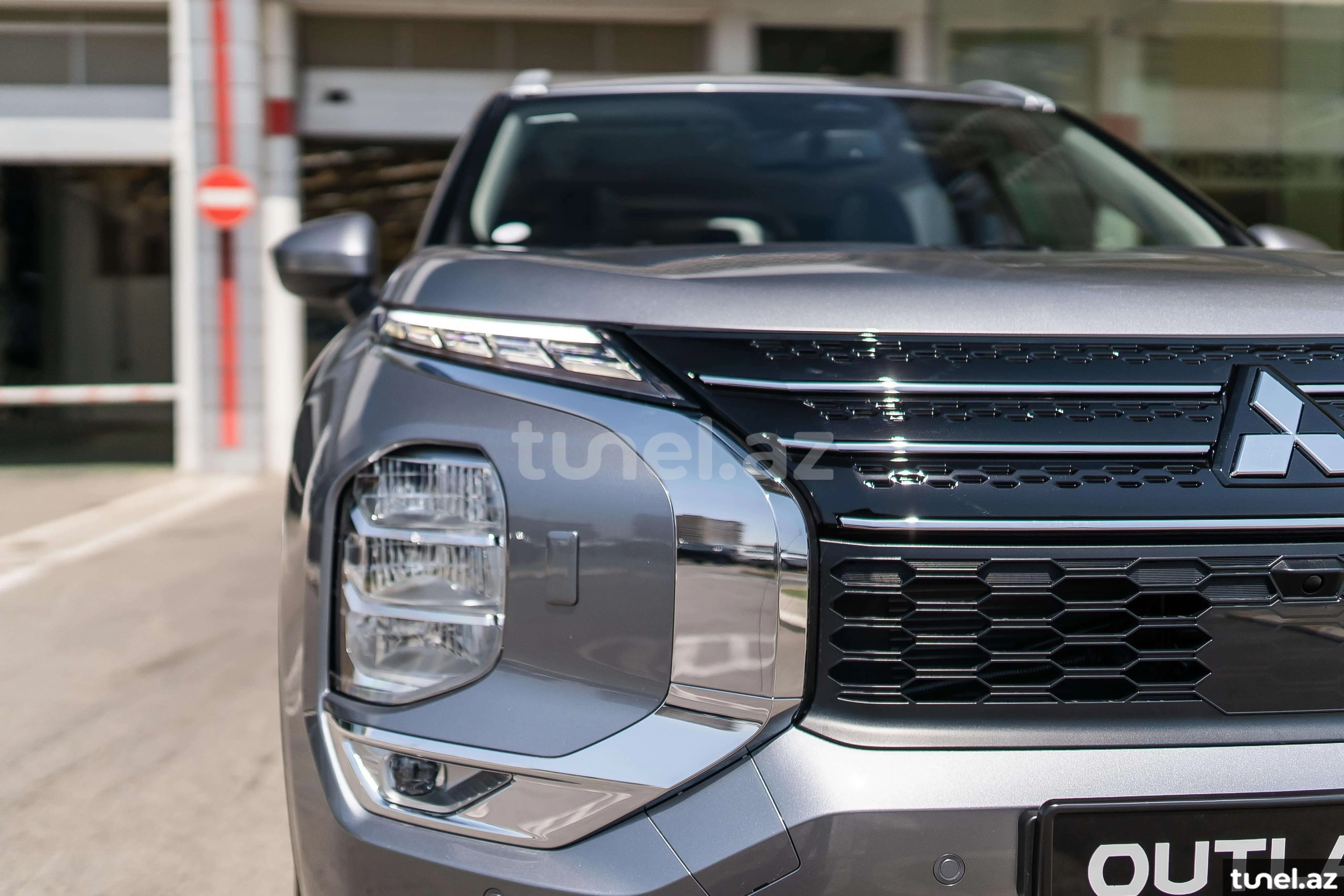Mitsubishi Outlander 2023