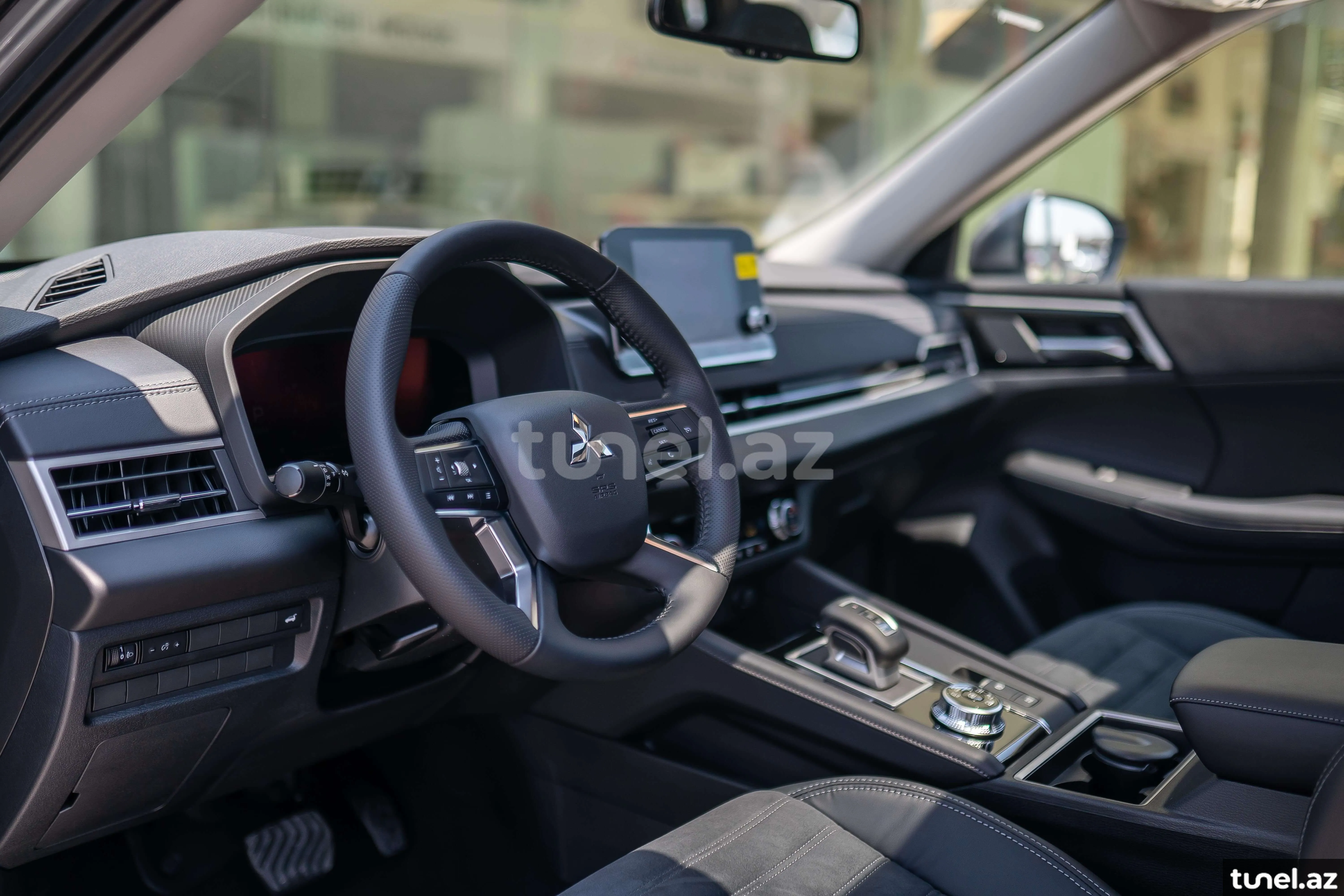 Mitsubishi Outlander 2023