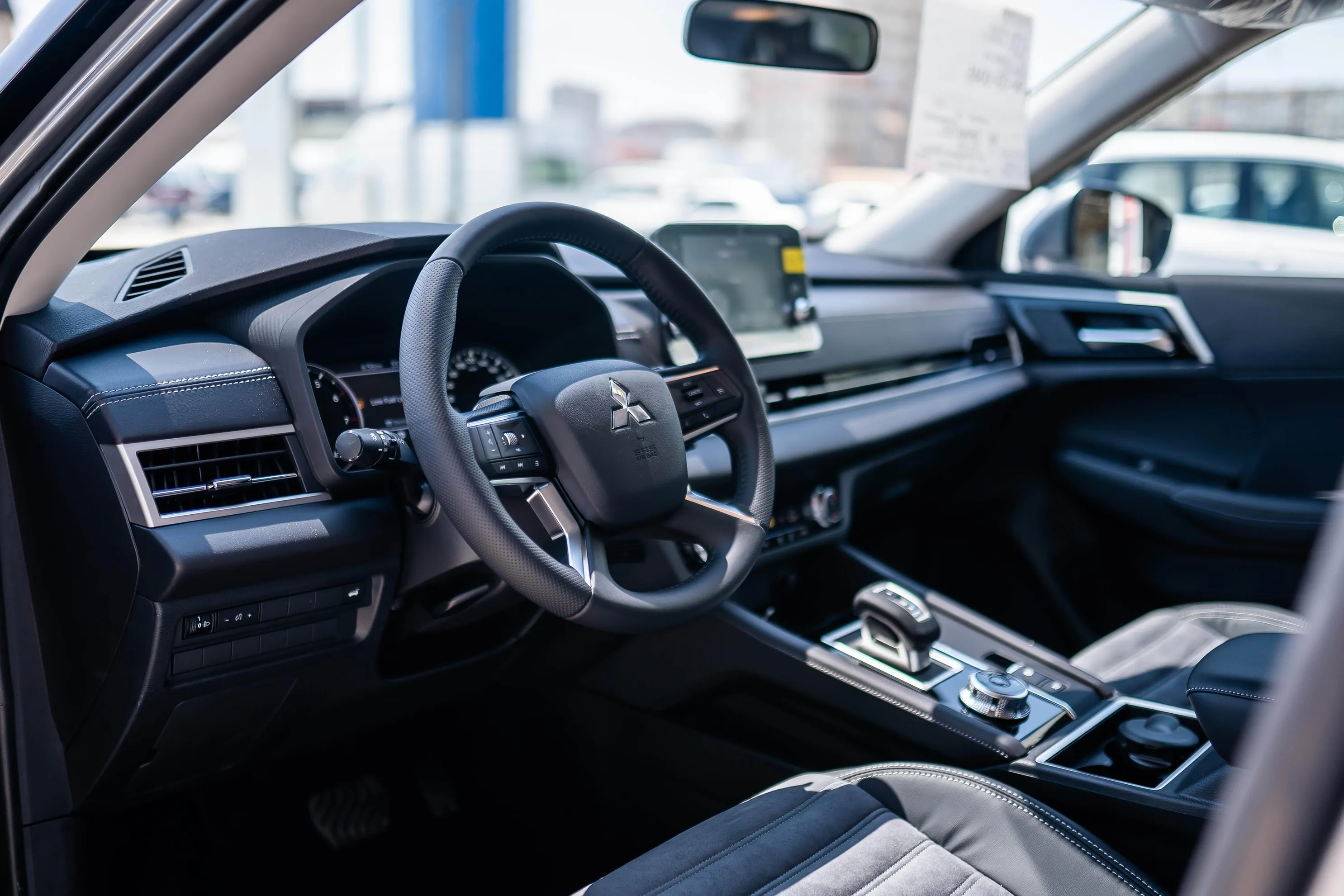 Mitsubishi Outlander, 2.5 L, 2023 i̇l, 0 km, Bakı - Qiymət: 69 500 ₼ - Tunel.az
