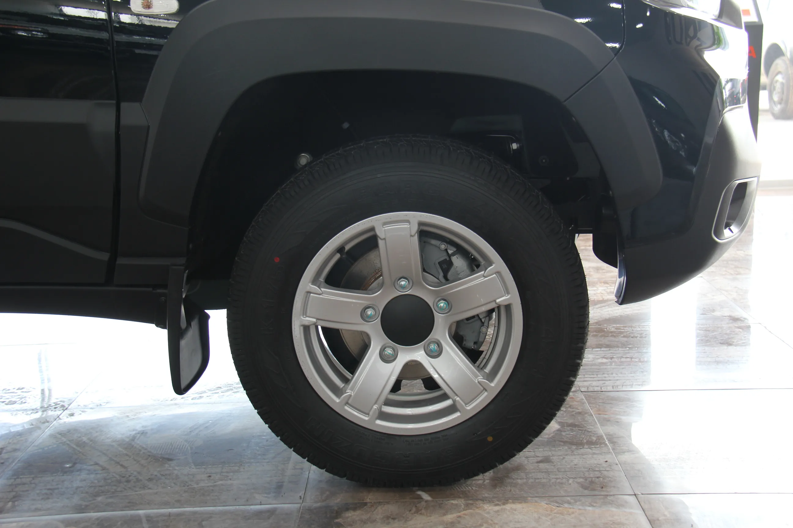 LADA (VAZ) Niva Travel, 1.7 L, 2024 i̇l, 0 km, Bakı - Qiymət: 23 700 ₼ - Tunel.az