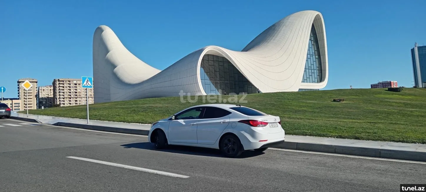 Hyundai Elantra 2015