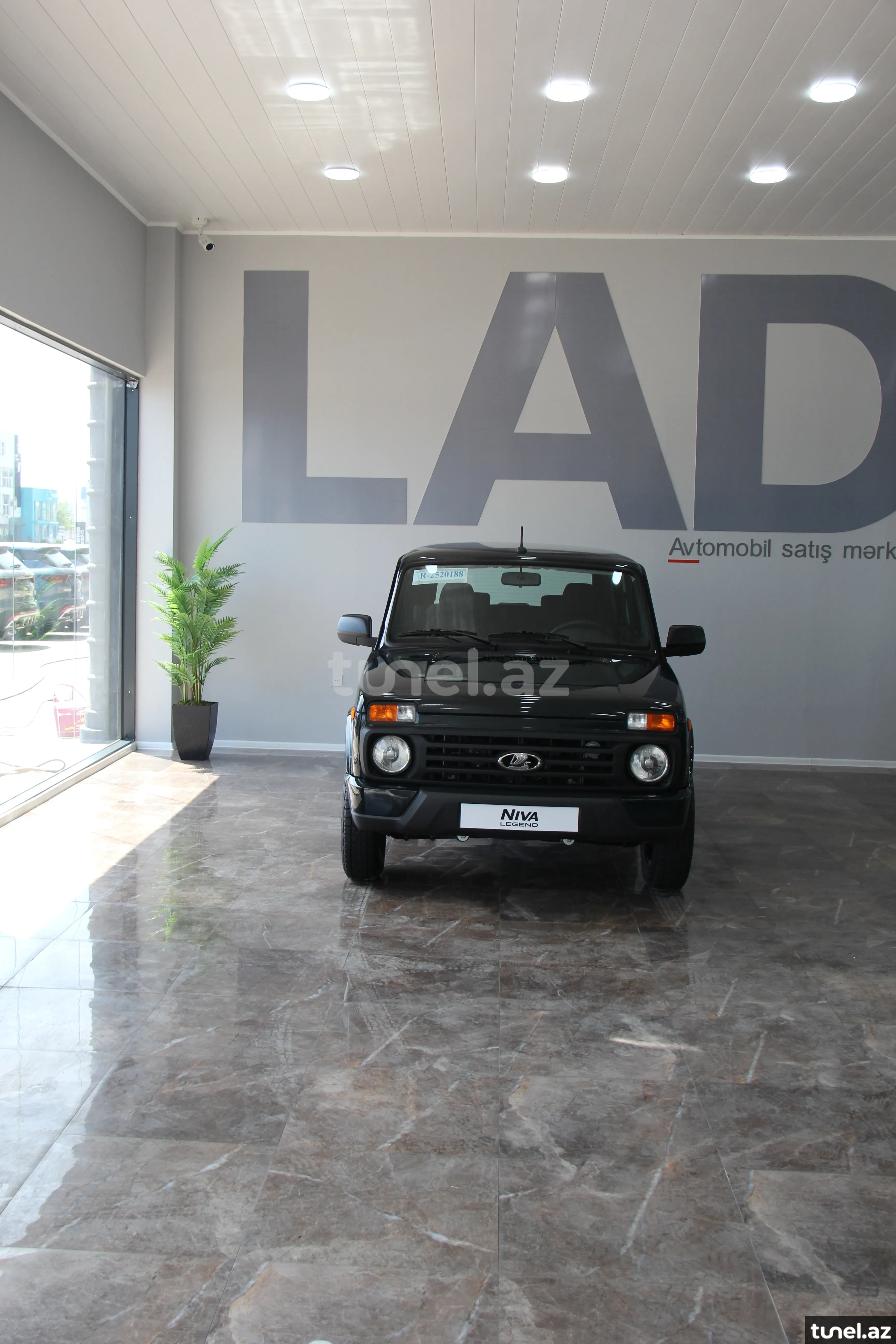 LADA (VAZ) Niva 2023