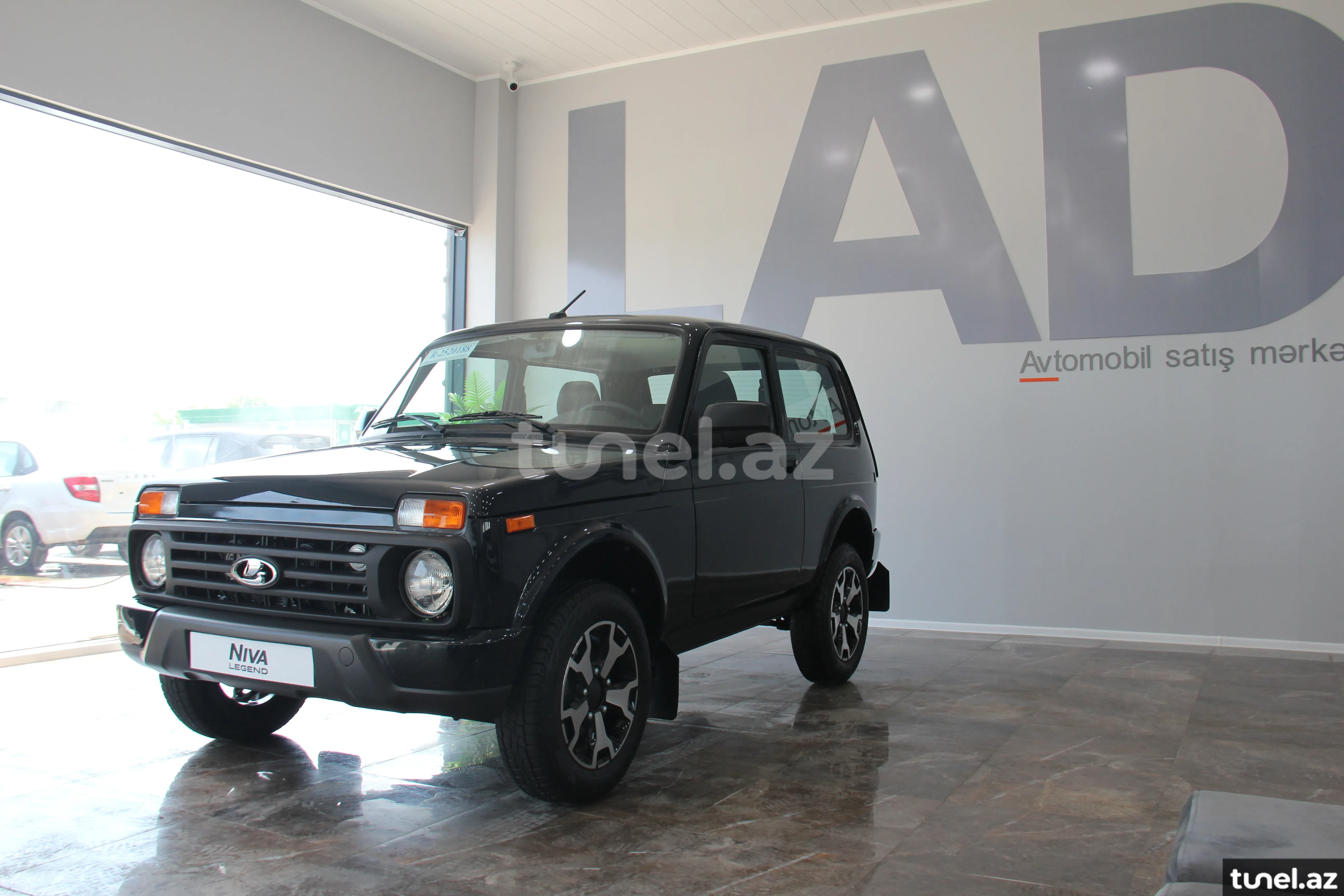 LADA (VAZ) Niva 2023