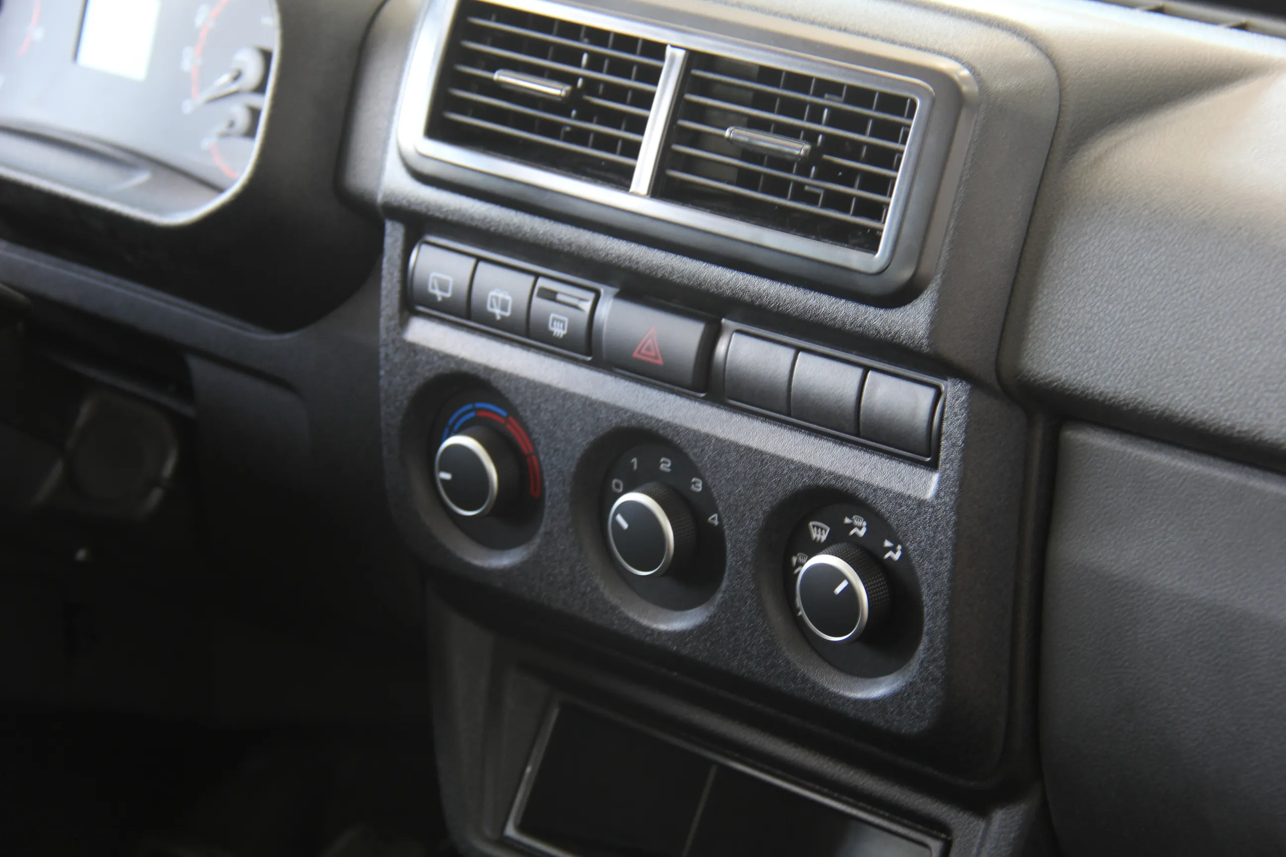 LADA (VAZ) Niva, 1.7 L, 2024 год, 0 km, Баку - Цена: 17 800 ₼ - Tunel.az