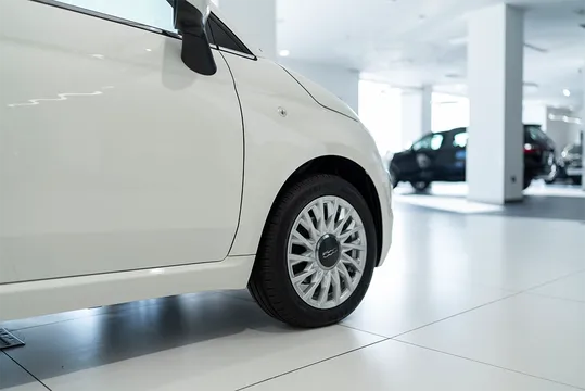 Fiat 500, 1.2 L, 2023 год, 0 km, Баку - Цена: 20 100 $ - Tunel.az