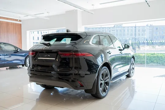 Jaguar F-Pace R, 2.0 L, 2023 жыл, 0 km, Baku - Баасы: 97 000 $ - Tunel.az