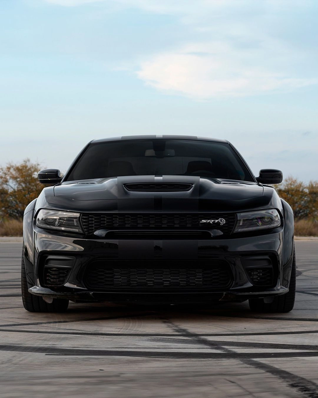 Dodge Charger #SRT
Sizi özündən asılı salacaq.
Rəsmi nümayəndə “Avtolüks Azərbaycan” şirkəti.
🌐 Ətraflı məlumat: BİODA
☎ Çağrı mərkəzi: (012) 983
📞 Satış şöbəsi: (012) 404 83 95
📱 Satış şöbəsi: (055) 444 47 00
📱 Servis mərkəzi: (055) 214 19 49
📍 Zaur Nudirəliyev 8
📍 Üzeyir Hacıbəyov 57
#Dodge #Charger #DodgeCharger #HellCat #DodgeAzerbaijan #AutoLux