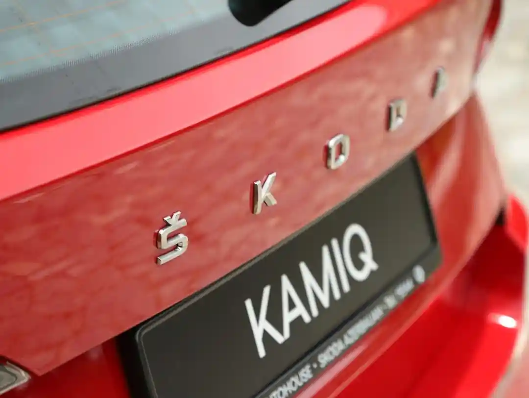 Škoda-dan yayın ən yaxşı fürsəti! Yenilikçi dizayn, etibarlı mühərrikə sahib Škoda Kamiq modelini elə indi ilkin ödənişsiz, 60 ay müddətinə kredit imkanı ilə əldə edin. Yayı Škoda ilə qarşılayın!
📞 *5544
🌐 https://www.skoda.az
📍 Babək pr, 74
#skoda #skodaaz #skodagram #skodacz #skodakamiq #kamiq