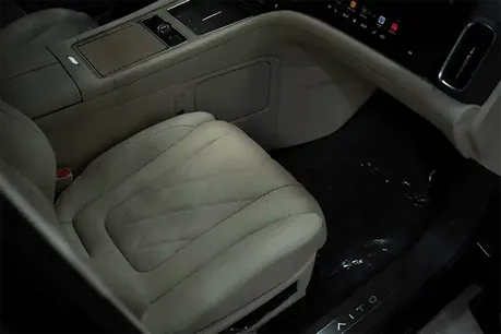 Seres Aito M9, 0.0 L, 2024 i̇l, 0 km, Bakı - Qiymət: 83 100 $ - Tunel.az